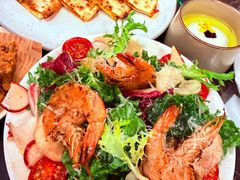 帕玛森虎虾沙拉-LESCEDARS  Bistro香柏树(外滩店)