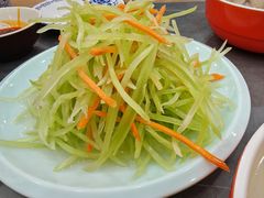 -彭记老妈蹄花(文化路店)