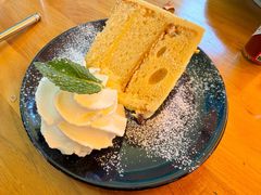 -LENBACH RIVERSIDE 兰巴赫(蟠龙天地店)