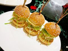 福墩墩鲜虾堡-甄御•海鲜新青岛菜(麦岛店)