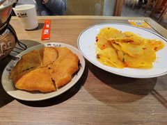 牛肉饼-肖四女乐山跷脚牛肉(滨江天街店)