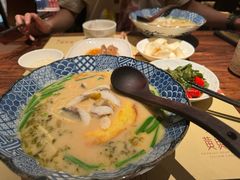 -荣家黄鱼面(前滩太古里店)