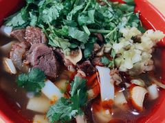 -魏旺湖北正宗牛肉面(硚口公园店)