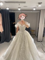 -GRACE KELLY婚纱与礼服(北京店)