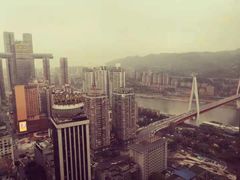 -Ting无边际江景酒店(重庆解放碑云端之眼店)