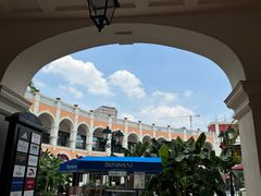 -佛罗伦萨小镇广佛名品奥特莱斯(疏港路店)