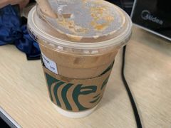 -星巴克(成都东站店)