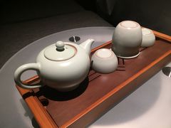 餐具摆设-顺德联塑万怡酒店·万荟轩自助餐厅