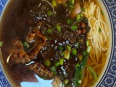 -沪西老弄堂面馆(定西路店)