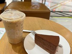 -星巴克(广州中华广场B1层店)