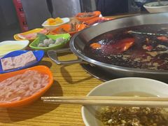 -毛毛老火锅(八年观音桥店)