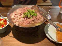 -肖四女乐山跷脚牛肉(滨江天街店)