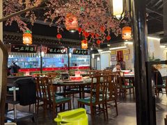-卢大鲜鱼头捞饭(美利广场店)
