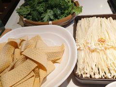 -东道煮牛肉火锅(重庆路店)