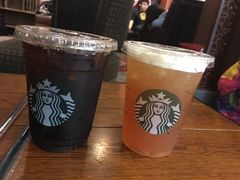 -星巴克臻选(上海中环广场2F店)