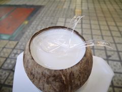 -椰爺爺·椰子冻砵仔糕