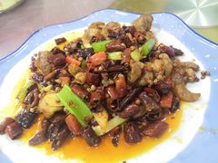 辣子肥肠-洪霞餐馆
