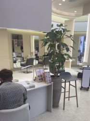 -Mentor Hair Salon