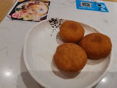 -大鼓米线(浦东长泰店)