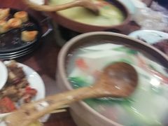 -川流不息·地道川菜·小龙虾(新松江路店)