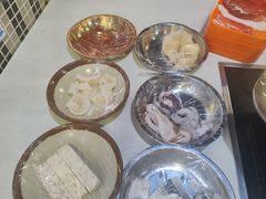 -尚品海鲜肥牛自助火锅(湖明店)