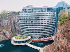 -蓝精灵乐园·世茂精灵之城主题乐园