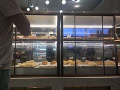 面包甜点陈列柜-奈雪的茶(湖滨银泰in77C区PRO店)