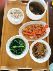 -臻康乃馨月子中心(集美店)