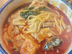 -华府九号海鲜烧烤大排档(龙域店)