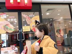 门面-麦当劳(燕顺路店)