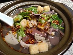 鸭血粉丝砂锅-南京大牌档(香港广场店)
