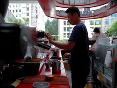 -UNI UNI(环亚凯瑟琳店)