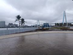 -万绿园