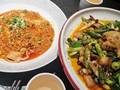 -万重锦·人文川菜馆(骡马市店)