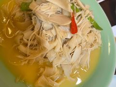 -赖厨潮汕砂锅粥