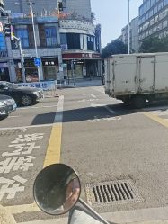 -蓝调造型·烫发·染发