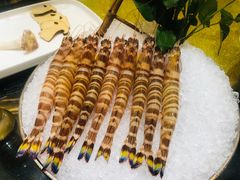 -半岛翡丽海鲜自助餐厅(观风亭店)