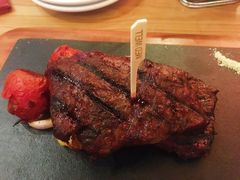 扒烤安格斯特选级翼板肉-MR.ROCKY洛奇先生RESTAURANT&BAR(宝安壹方城店)