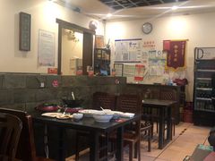 -湘肠香火锅店(团结湖店)