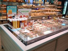 -巴黎贝甜(大宁国际商业广场店)