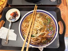 -云阿蛮云南生烫牛肉米线(奉贤路店)