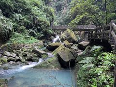 -龙水峡地缝景区