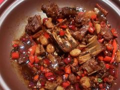 -辣小鲜·南昌大排档(船山路店)