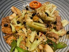 -红樱桃·欢乐餐厅(太原里店)