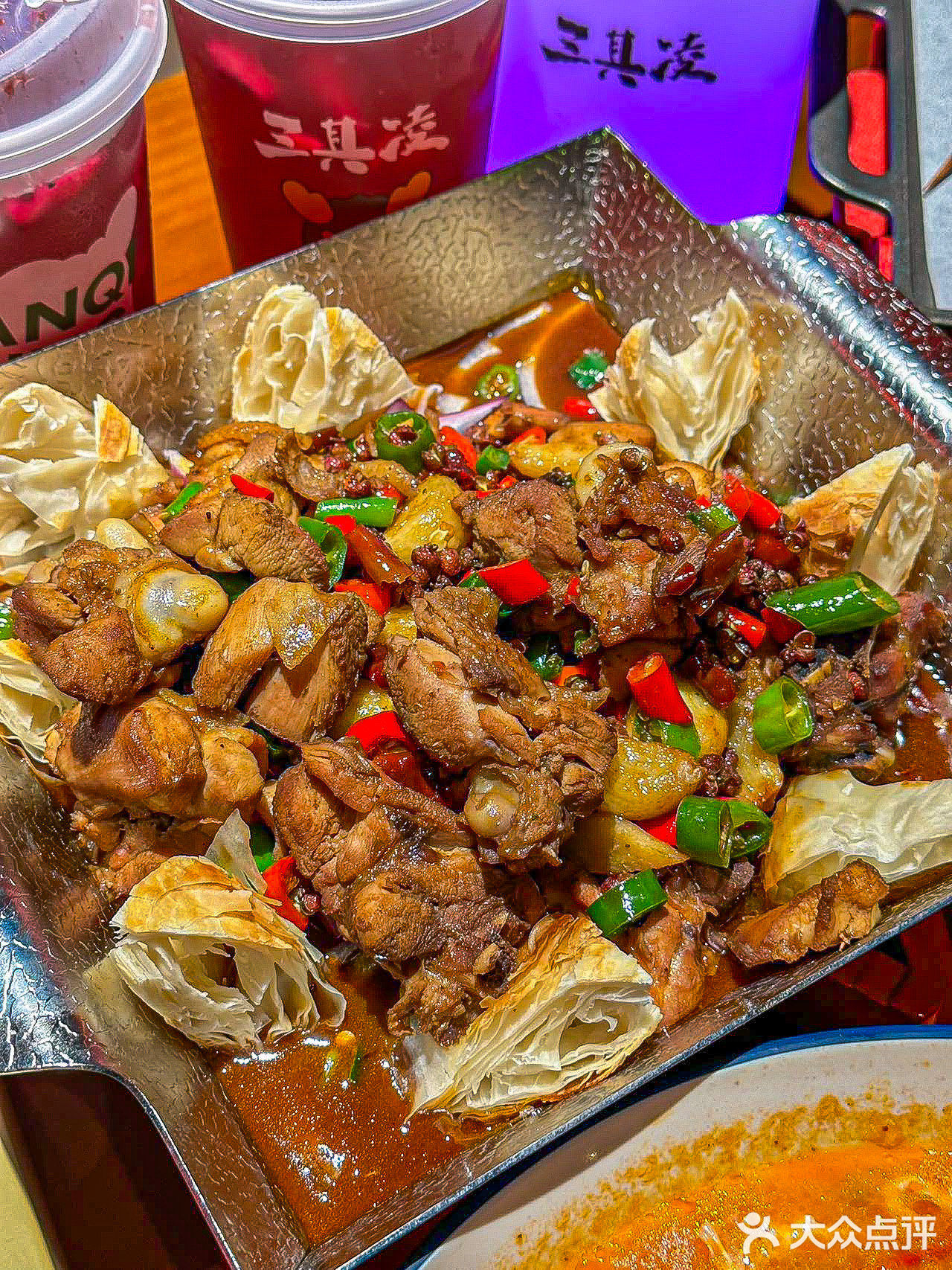 又开始搞事情啦！解锁烧烤工场店😋