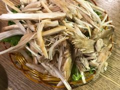 -菌海森林·非遗野生菌火锅(西山区滇池路摩根道店)
