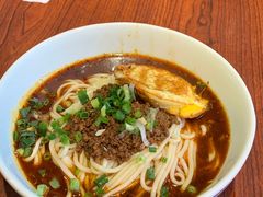 招牌传统麻辣面-聚合鑫东北熏酱熟食麻辣面(长阳店)