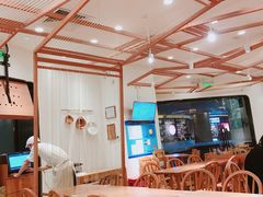 大堂-小满手工粉(上海品尊国际店)