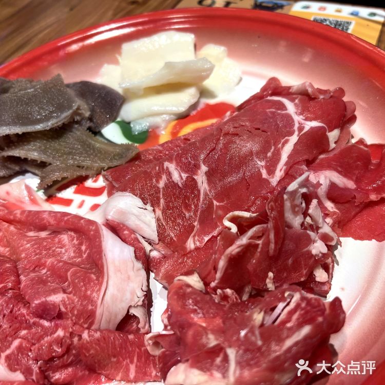 46双人餐火锅能吃到啥