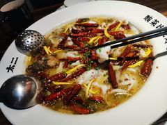 老坛子酸菜鱼（鲈鱼3-4人份）-太二酸菜鱼(广州IFC国金天地店)